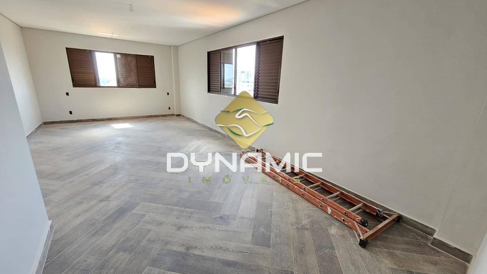 Apartamento à venda com 4 quartos, 102m² - Foto 16