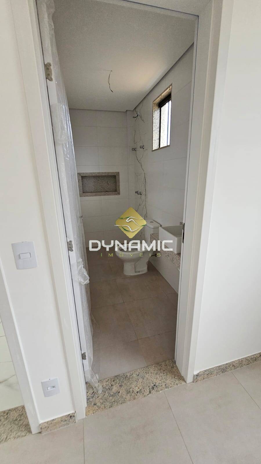 Apartamento à venda com 3 quartos, 40m² - Foto 14