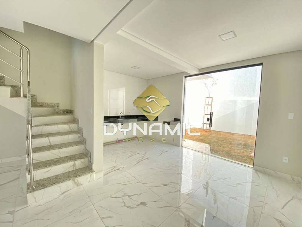 Casa à venda com 3 quartos, 46m² - Foto 16